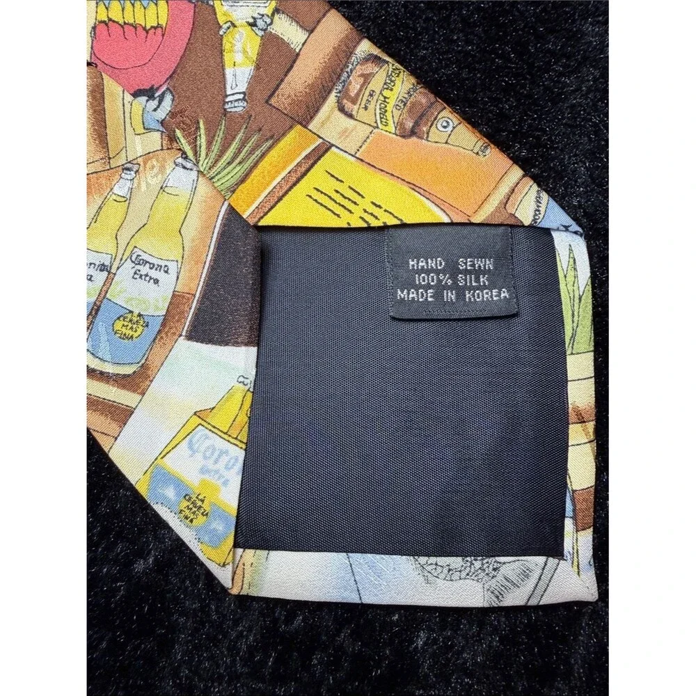 Vintage 1993 Nicole Miller Cinco de Mayo Corona Pacifico Silk Novelty Tie